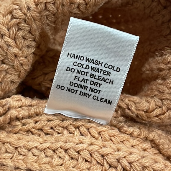 FAVLUX OFF THE SHOULDER SWEATER. Size L in soft rust orange color. EUC. - Picture 9 of 9